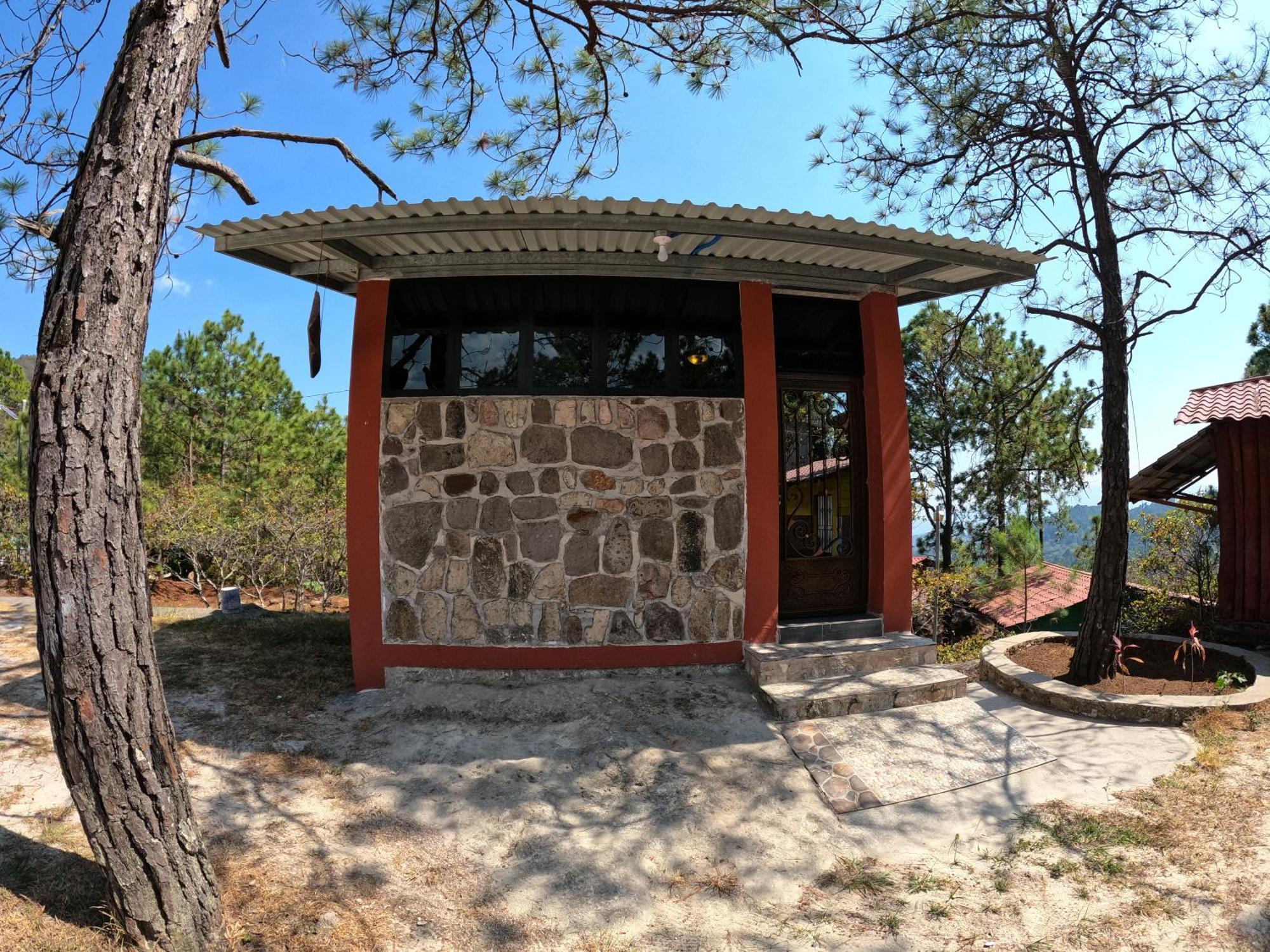 Hotel Y Restaurante Las Margaritas Perquin Номер фото