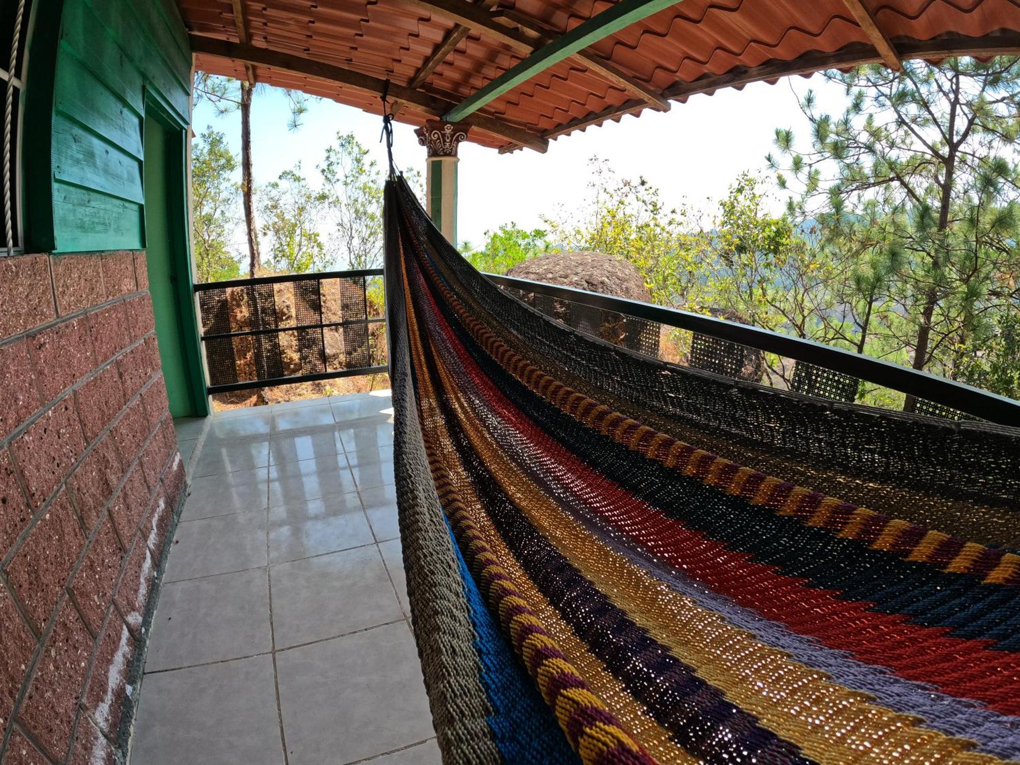 Hotel Y Restaurante Las Margaritas Perquin Номер фото