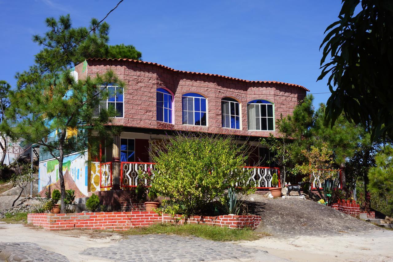 Hotel Y Restaurante Las Margaritas Perquin Екстер'єр фото